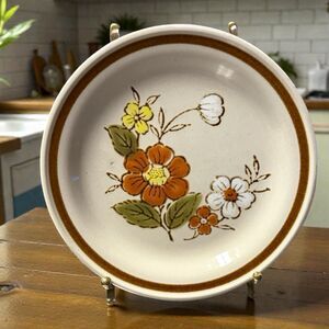 Vintage Mountain Wood Trellis Blossom Stoneware Salad/Dessert Plate| 6.4 Inch